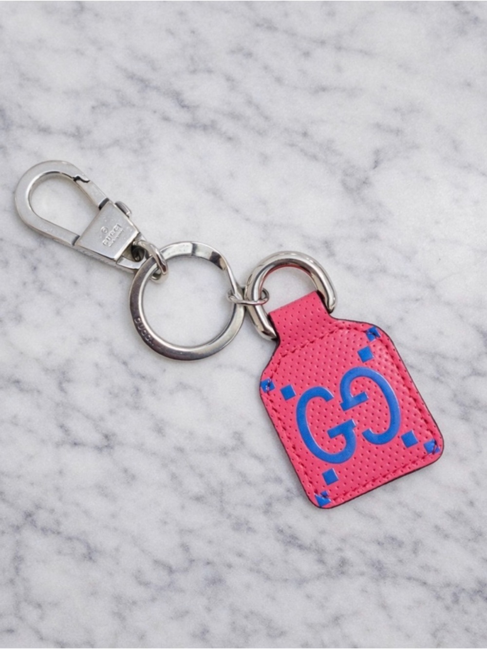 Gucci GG Leather Tag Key Ring/Bag Charm